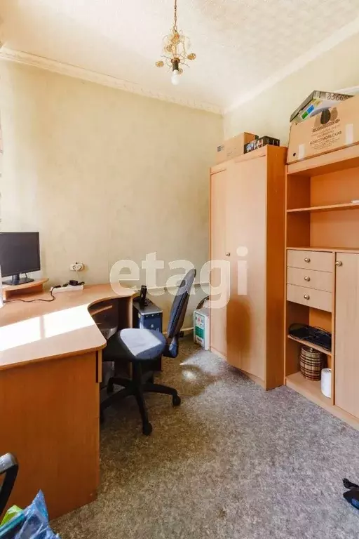 Дом в Хабаровский край, Комсомольск-на-Амуре ул. Островского, 51 (128 ... - Фото 1