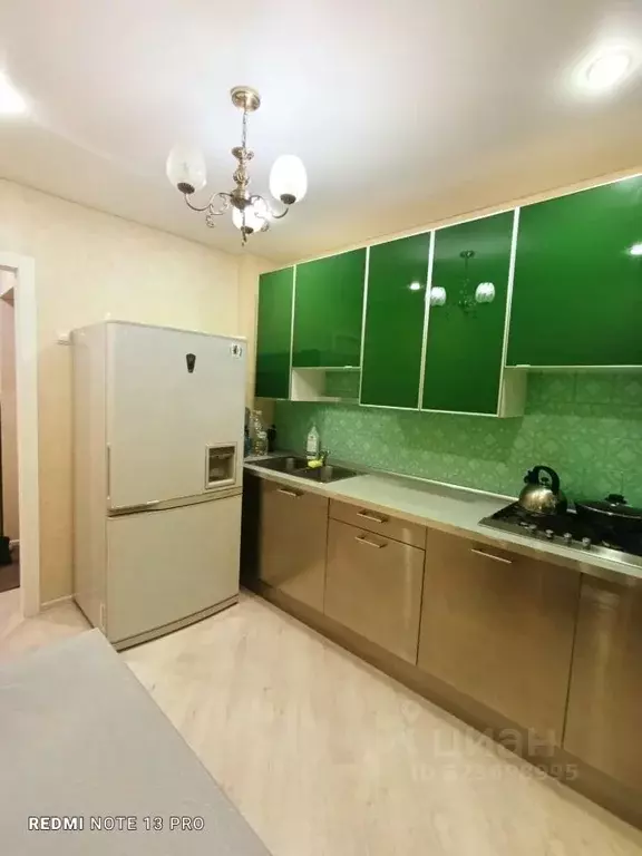 3-к кв. Татарстан, Казань ул. Зур Урам, 10 (72.0 м) - Фото 1