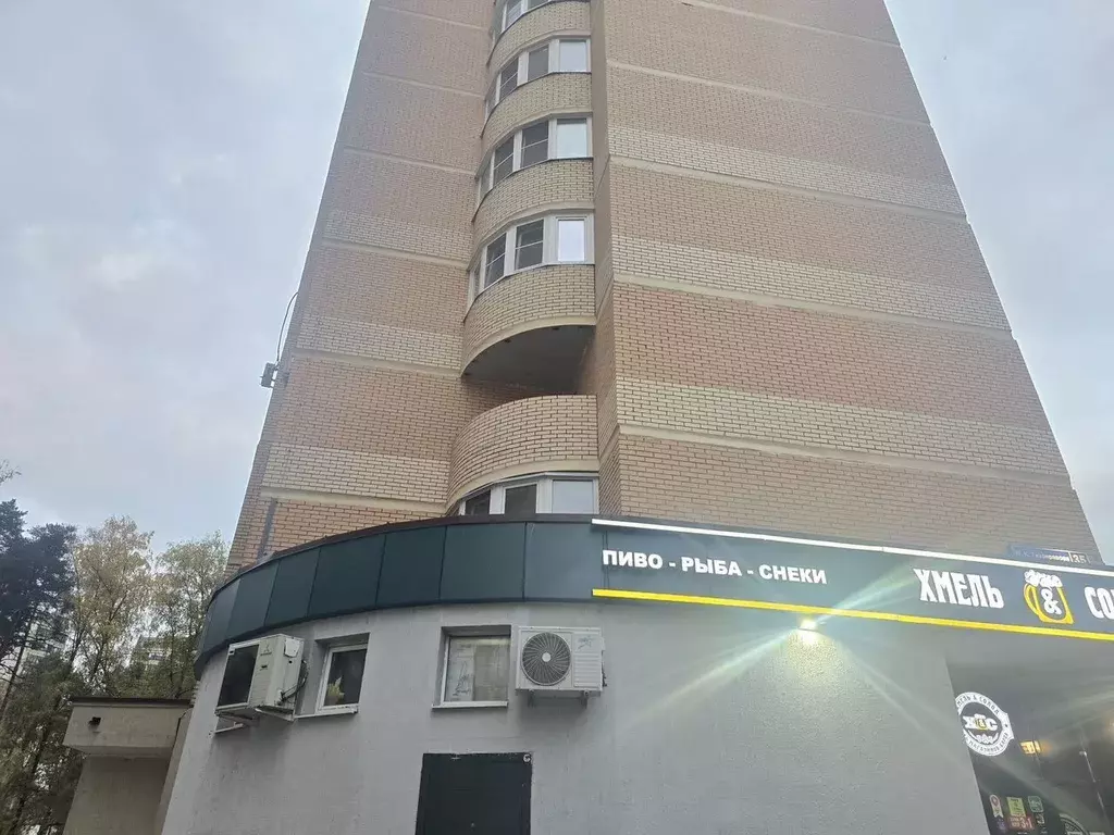 3-к кв. Московская область, Королев Юбилейный мкр, ул. М.К. ... - Фото 2