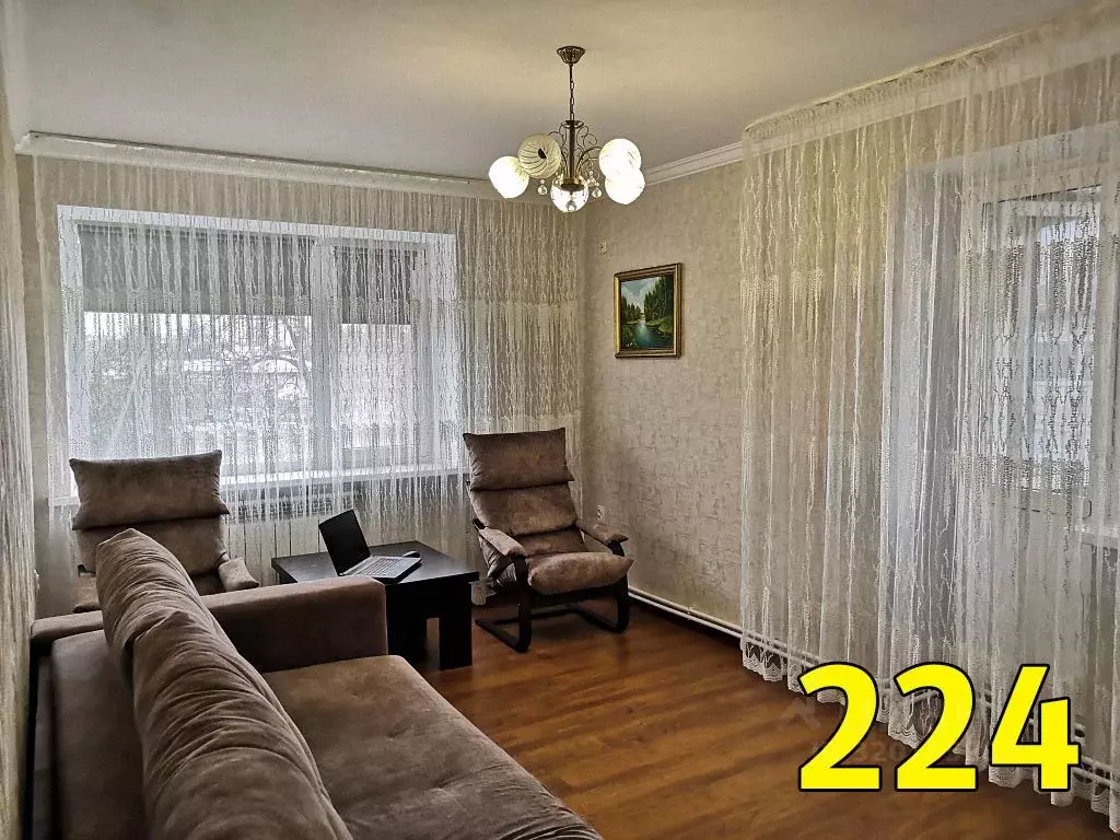 2-к кв. Краснодарский край, Тбилисская ст-ца ул. Коммунальная, 7А ... - Фото 0