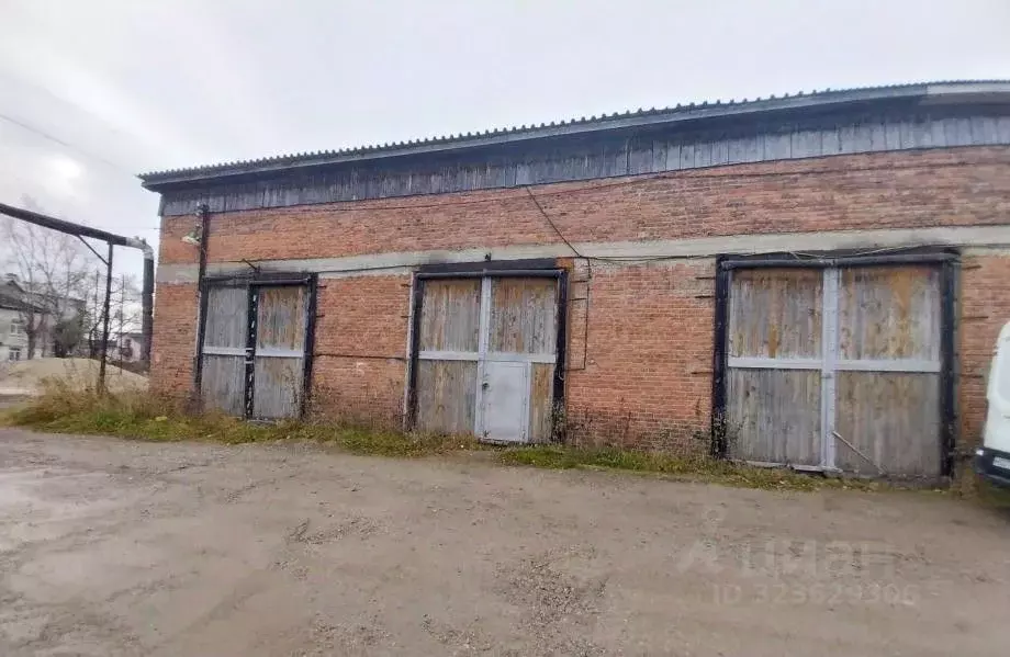 Гараж в Пермский край, Александровск Яйва пгт, Заводская ул., 53 (120 ... - Фото 1