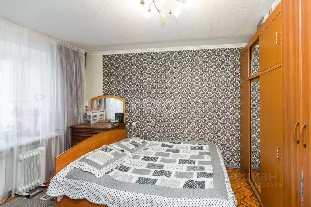 Комната Ханты-Мансийский АО, Сургут Нагорная ул., 7 (33.6 м) - Фото 1