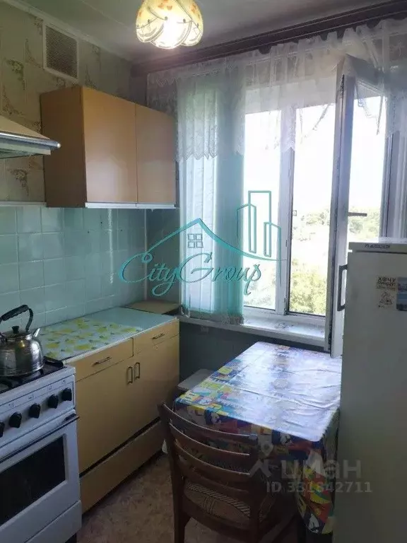 2-к кв. Оренбургская область, Кувандык ул. 50 лет Октября, 2А (45.3 м) - Фото 1