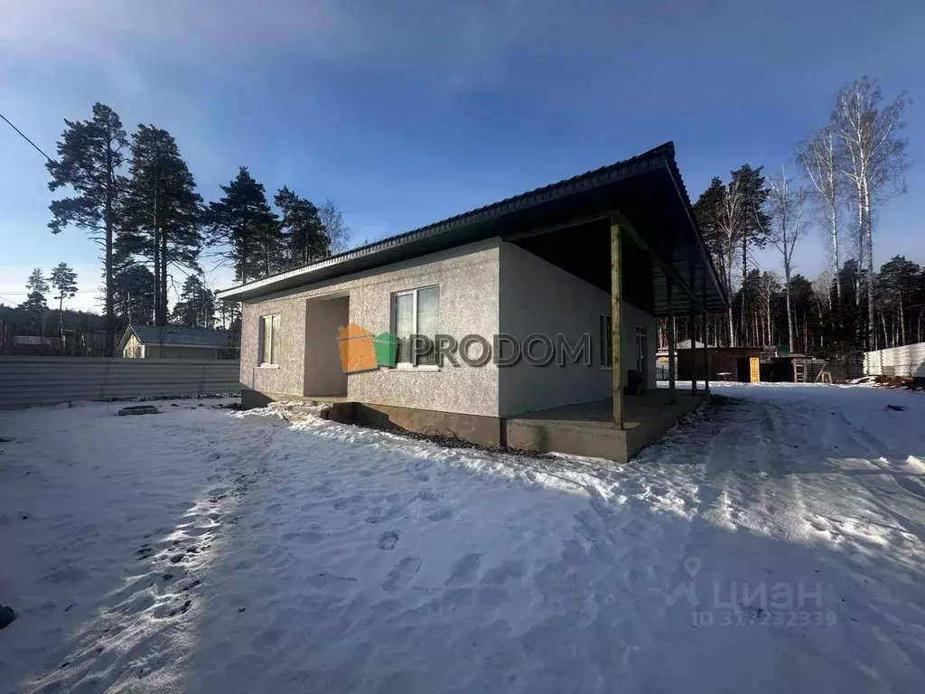 Дом в Свердловская область, Верхнее Дуброво пгт  (150 м) - Фото 0