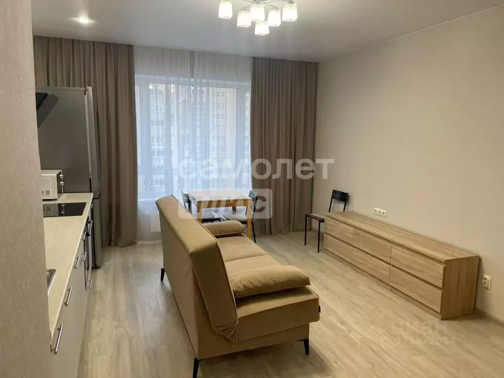 2-к кв. Свердловская область, Екатеринбург ул. Онежская, 4 (56.0 м) - Фото 2