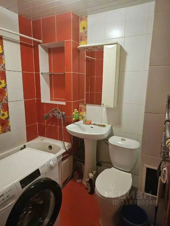1-к кв. Омская область, Омск Радуга мкр, ул. Жуковского, 31/3 (39.0 м) - Фото 0
