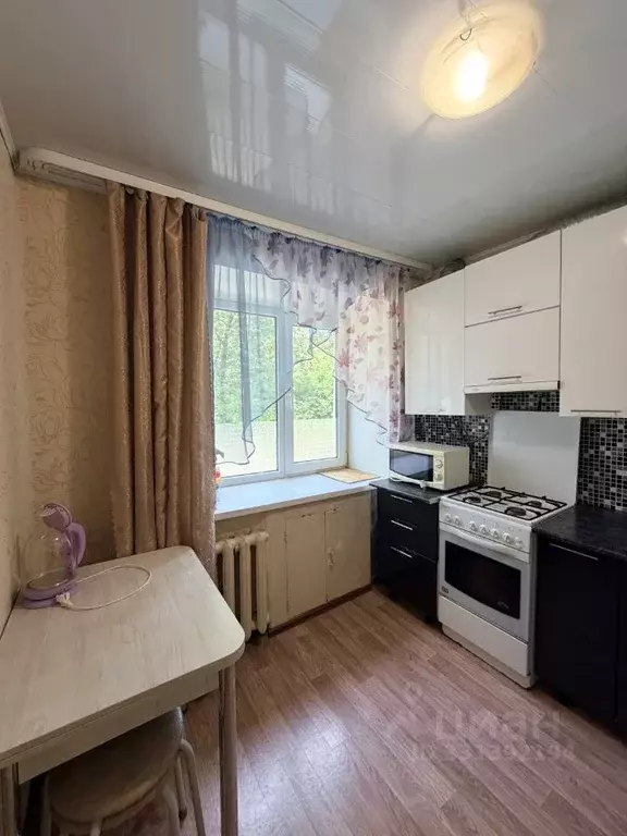 1-к кв. Башкортостан, Уфа ул. Боткина, 3 (35.0 м) - Фото 1
