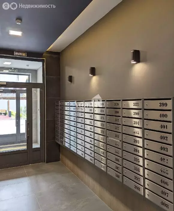 3-комнатная квартира: посёлок Парголово, Ольгинская дорога, 3/20 (93 ... - Фото 1