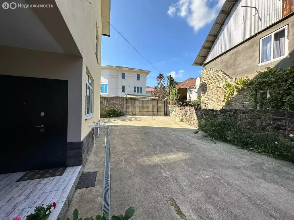 Дом в село Краевско-Армянское, Измайловская улица (364 м) - Фото 1