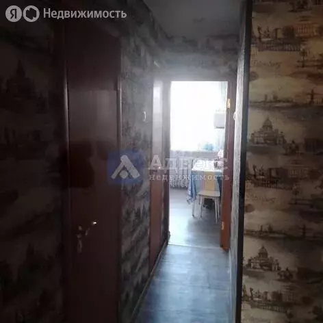 2-комнатная квартира: Тюмень, улица Пермякова, 31 (50 м) - Фото 1