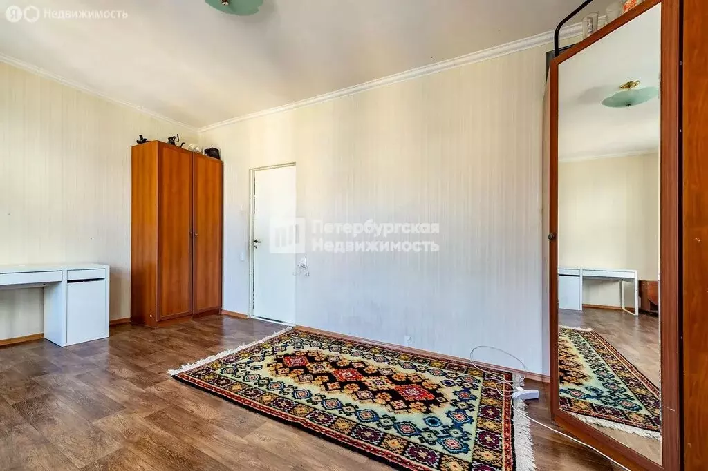 1к в 4-комнатной квартире (17.6 м) - Фото 1