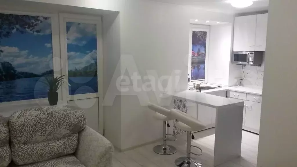 2-к. квартира, 70 м, 2/5 эт. - Фото 1