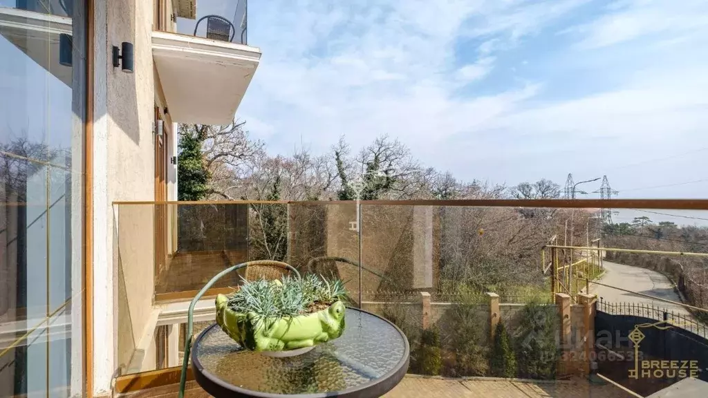 Дом в Крым, Ялта муниципальный округ, Восход пгт ул. Авроры, 55 (285 ... - Фото 2