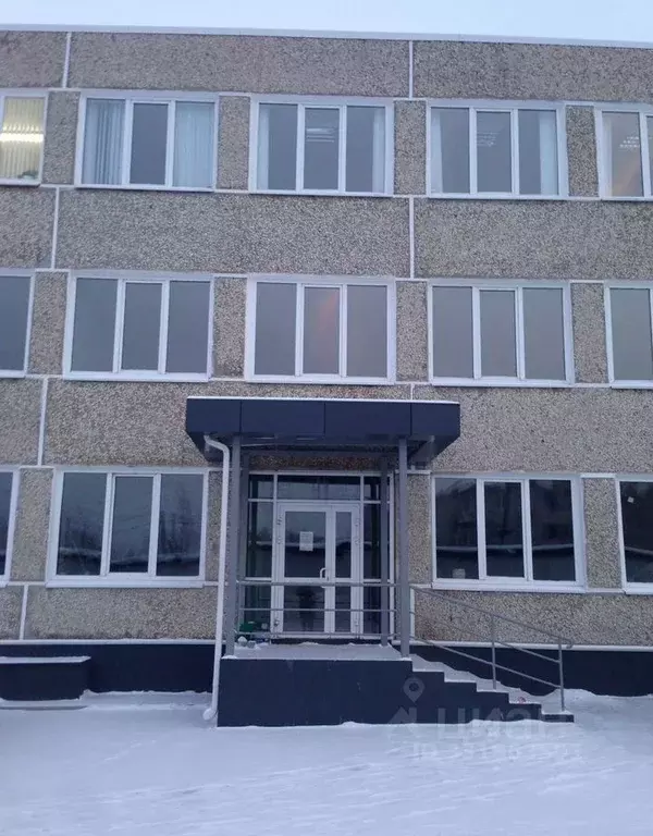 Помещение свободного назначения в Свердловская область, Первоуральск ... - Фото 1