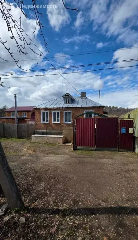 Дом в Чебоксары, улица Добролюбова (105 м) - Фото 1