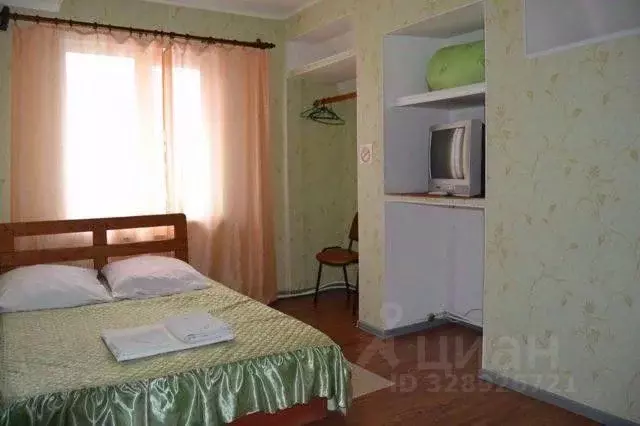 Комната Тюменская область, Тобольск ул. Защитинская, 5 (25.0 м) - Фото 2