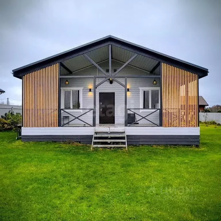 Дом в Калужская область, Малоярославецкий муниципальный округ, ... - Фото 1