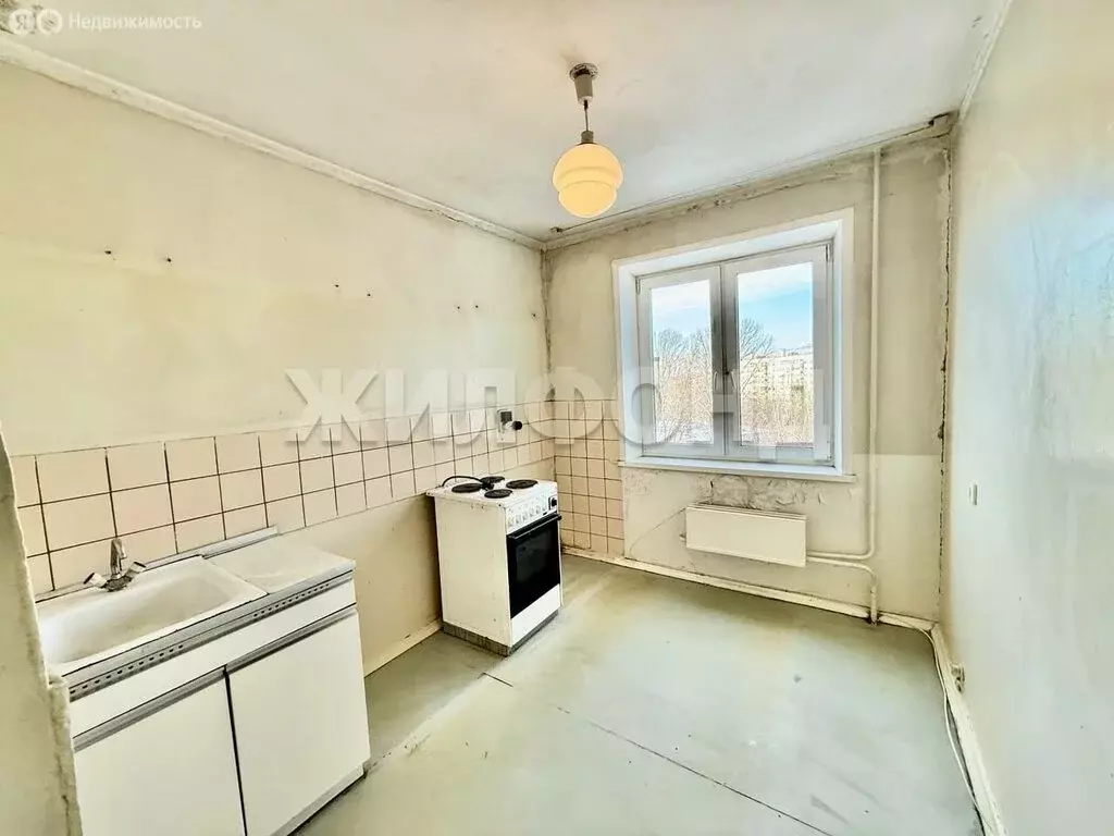 3-комнатная квартира: Тольятти, 10-й квартал, бульвар Луначарского, 4 ... - Фото 1