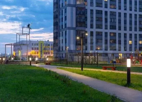 1-к. квартира, 42 м, 6/18 эт. - Фото 0