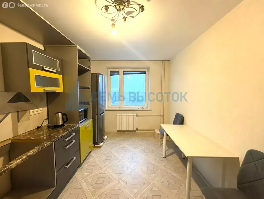 3-комнатная квартира: Подольск, улица 50 лет ВЛКСМ, 21 (76.2 м) - Фото 2