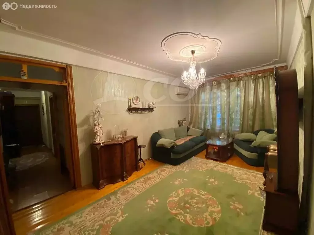 3-комнатная квартира: Махачкала, проспект Расула Гамзатова, 106 (50 м) - Фото 2