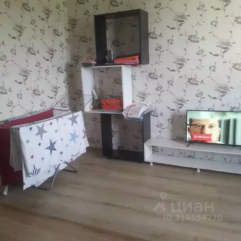 2-к кв. Забайкальский край, Чита 6-й мкр, 34 (65.0 м) - Фото 0