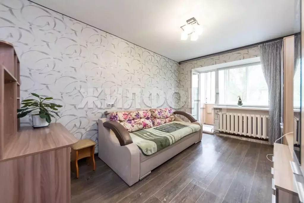 Квартира, 3 комнаты, 53.9 м - Фото 0