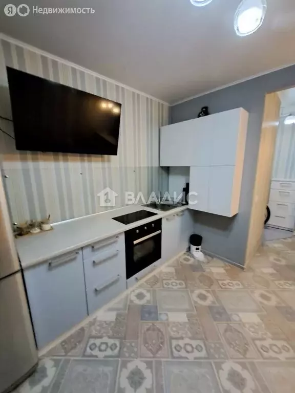 2-комнатная квартира: Бийск, улица Александра Матросова, 31 (52.1 м) - Фото 1