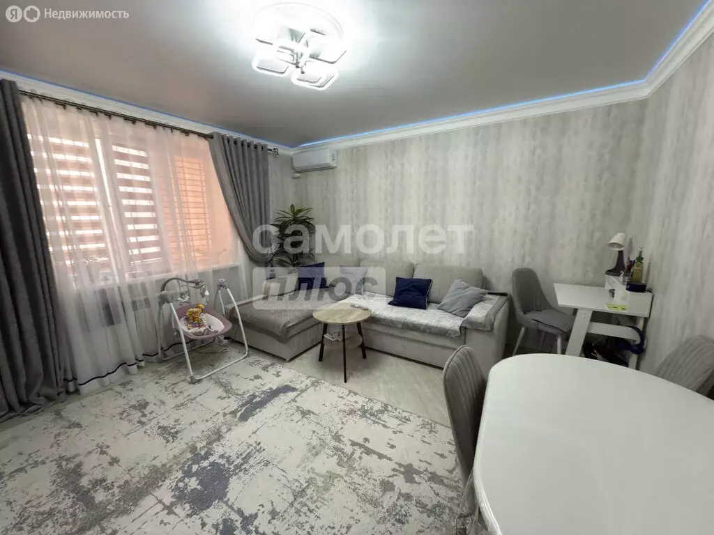 2-комнатная квартира: Каспийск, улица Амет-хан Султана, 26 (47 м) - Фото 1