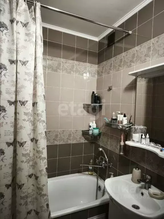 3-к кв. Башкортостан, Уфа ул. Рудольфа Нуреева, 14 (63.4 м) - Фото 1