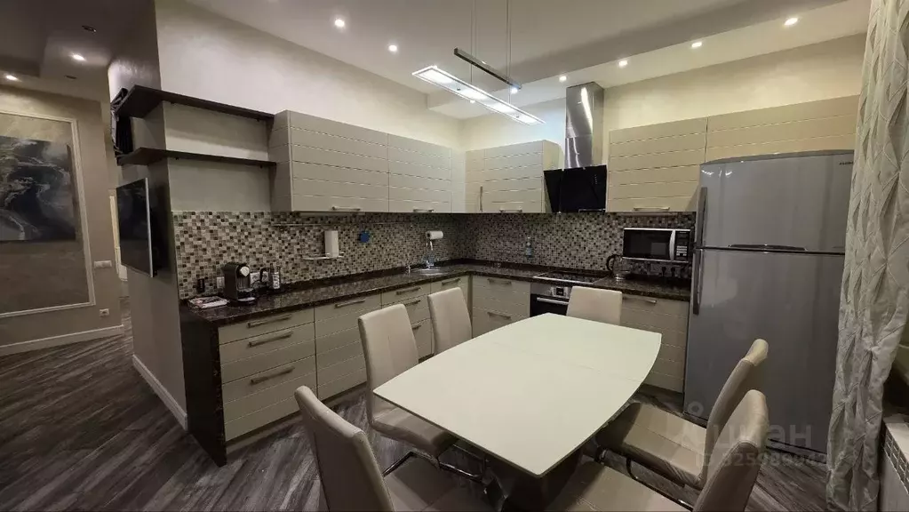 2-к кв. Санкт-Петербург ул. Галстяна, 1 (86.3 м) - Фото 1