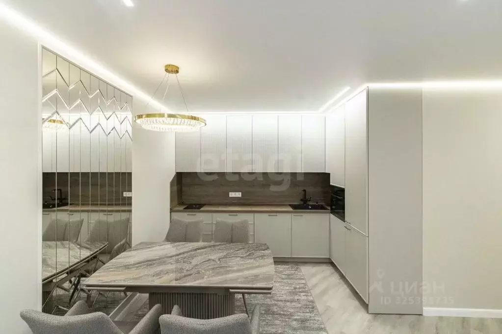 2-к кв. Тюменская область, Тюмень ул. 50 лет Октября, 57Бк1 (70.0 м) - Фото 2