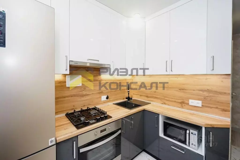 3-к кв. Омская область, Омск ул. 21-я Амурская, 16 (55.0 м) - Фото 1