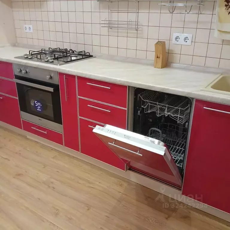 2-к кв. Марий Эл, Йошкар-Ола ул. Петрова, 22 (60.0 м) - Фото 2