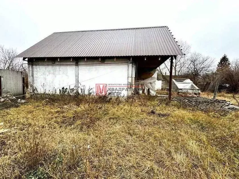 Дом в Белгородская область, Старооскольский городской округ, с. ... - Фото 1