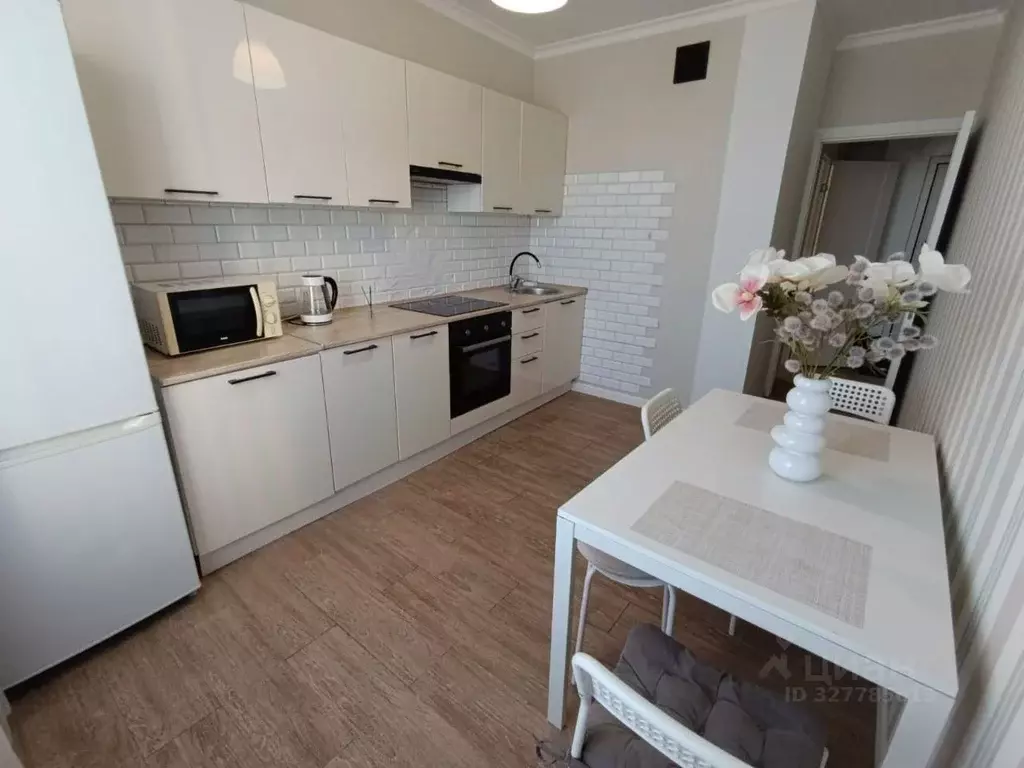 1-к кв. Московская область, Красногорск ул. Липовой Рощи, 1к1 (35.9 м) - Фото 2