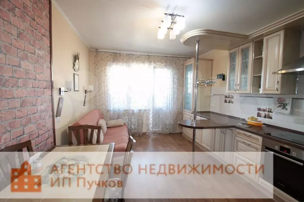 2-к. квартира, 74,8 м, 14/17 эт. - Фото 1