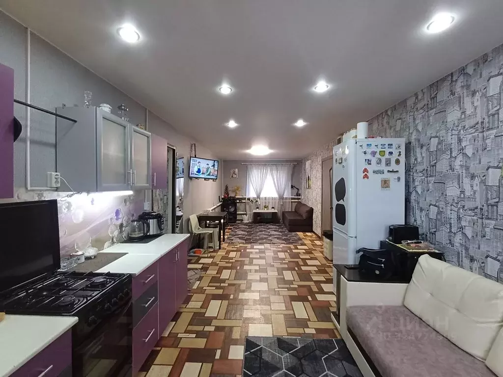 Дом в Волгоградская область, Среднеахтубинский район, ... - Фото 1