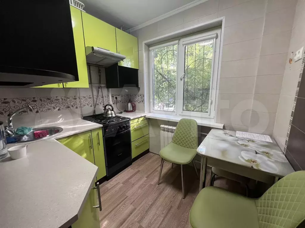2-к. квартира, 45 м, 1/1 эт. - Фото 1
