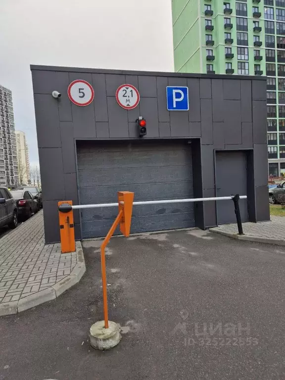 Гараж в Москва Производственная ул., 8к2 (13 м) - Фото 1