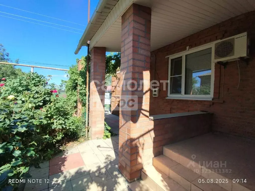 Дом в Краснодарский край, Ейский район, Ясенская ст-ца ул. Пушкина (66 ... - Фото 1