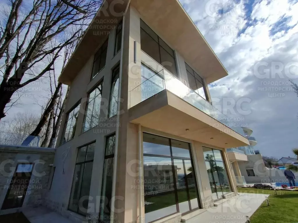 Коттедж в Краснодарский край, Сочи Миндальная ул. (300 м) - Фото 1