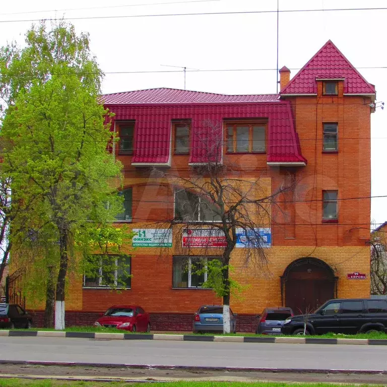Свободного назначения, 85 м на ул.Кирова, цоколь - Фото 0