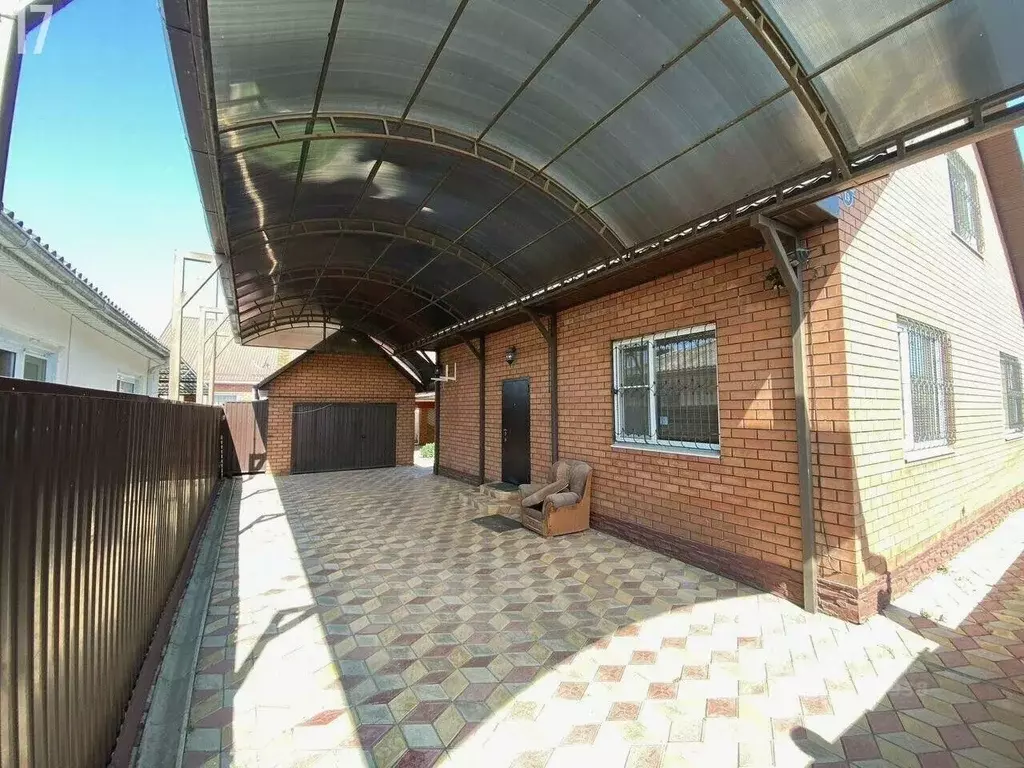 Дом в Краснодарский край, Усть-Лабинск ул. Ленина, 33 (128 м) - Фото 2