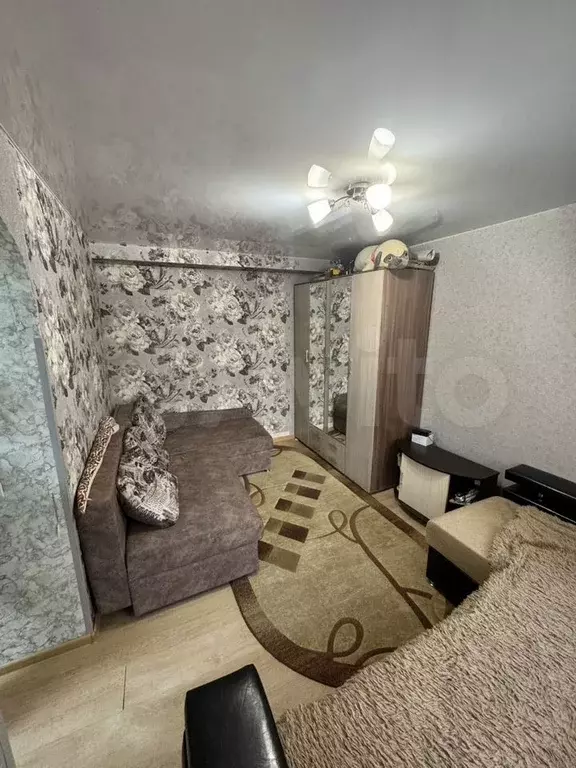 Комната 24,8 м в 1-к., 1/5 эт. - Фото 0