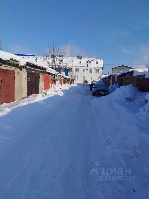 Гараж в Смоленская область, Вязьма Спутник гаражный кооператив, с64 ... - Фото 1