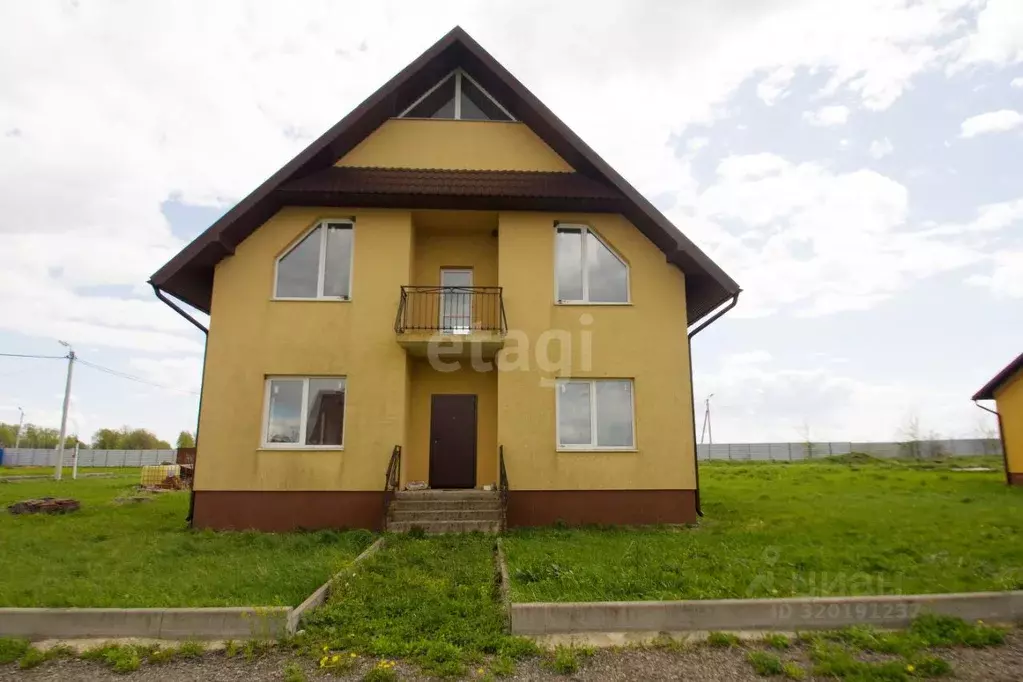 Дом в Калужская область, Бабынинский район, Воротынск городское ... - Фото 1