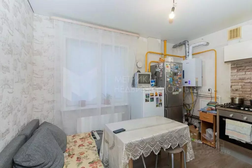 3-к кв. Тюменская область, Тюмень ул. Павла Шарова, 8 (83.3 м) - Фото 1