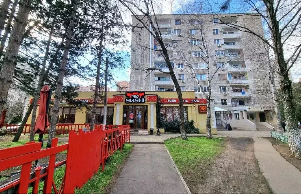 Комната Краснодарский край, Краснодар ул. Имени Игнатова, 8 (20.0 м) - Фото 1