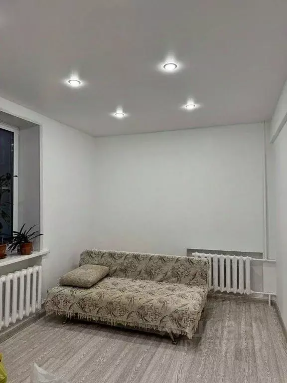 3-к кв. Самарская область, Новокуйбышевск ул. 50-летия НПЗ, 8А (65.0 ... - Фото 0